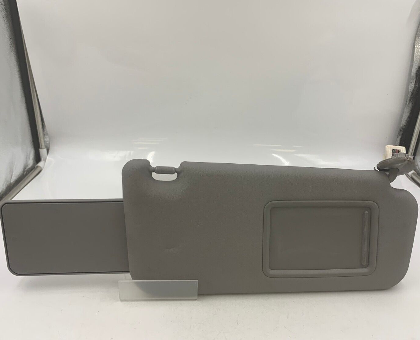 2010-2014 Toyota RAV4 RAV 4 Passenger Sun Visor Gray Illuminated OEM E02B02028