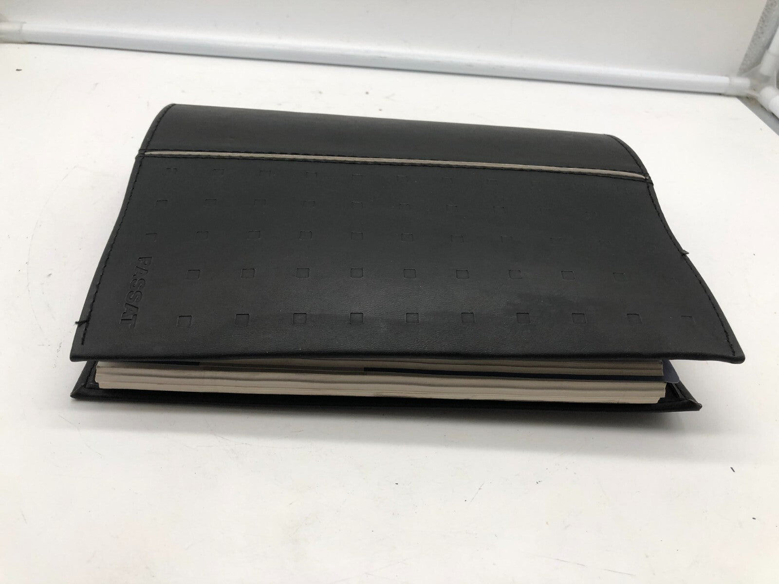 2006 Volkswagen Passat Owners Manual Set with Case OEM C02B53055