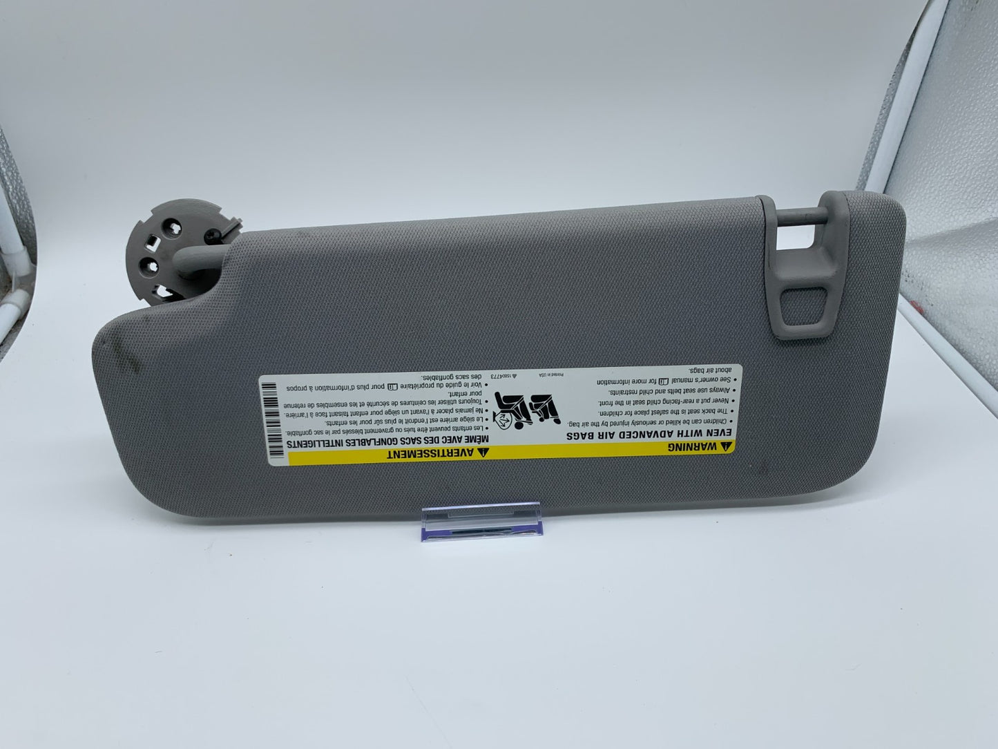 2016-2021 Chevrolet Malibu Passenger Sun Visor Gray OEM C04B40015