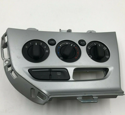 2013-2014 Ford Focus AC Heater Climate Control Unit OEM C04B41003
