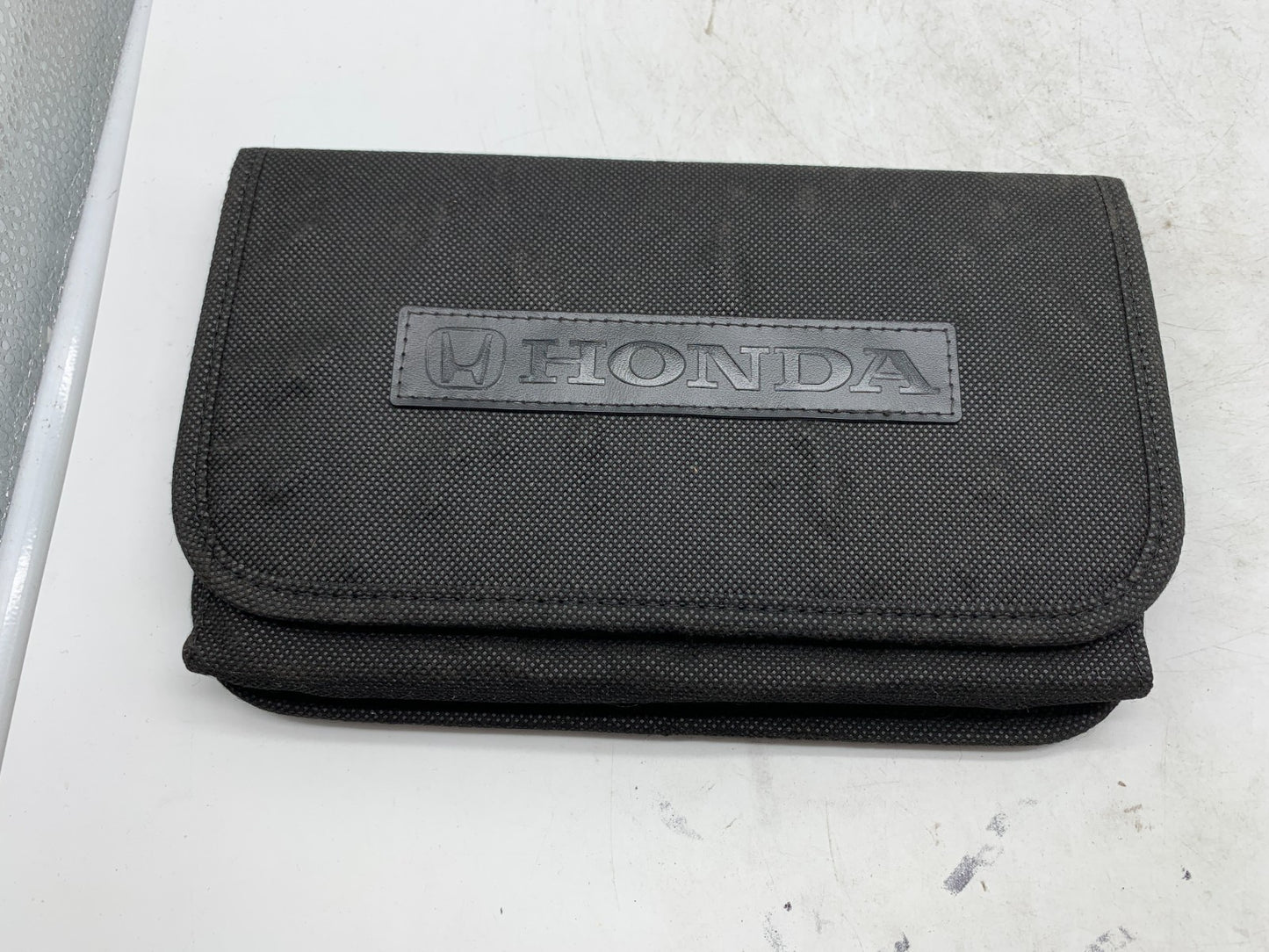2020 Honda Civic Hatchback Owners Manual Set with Case OEM A03B39077