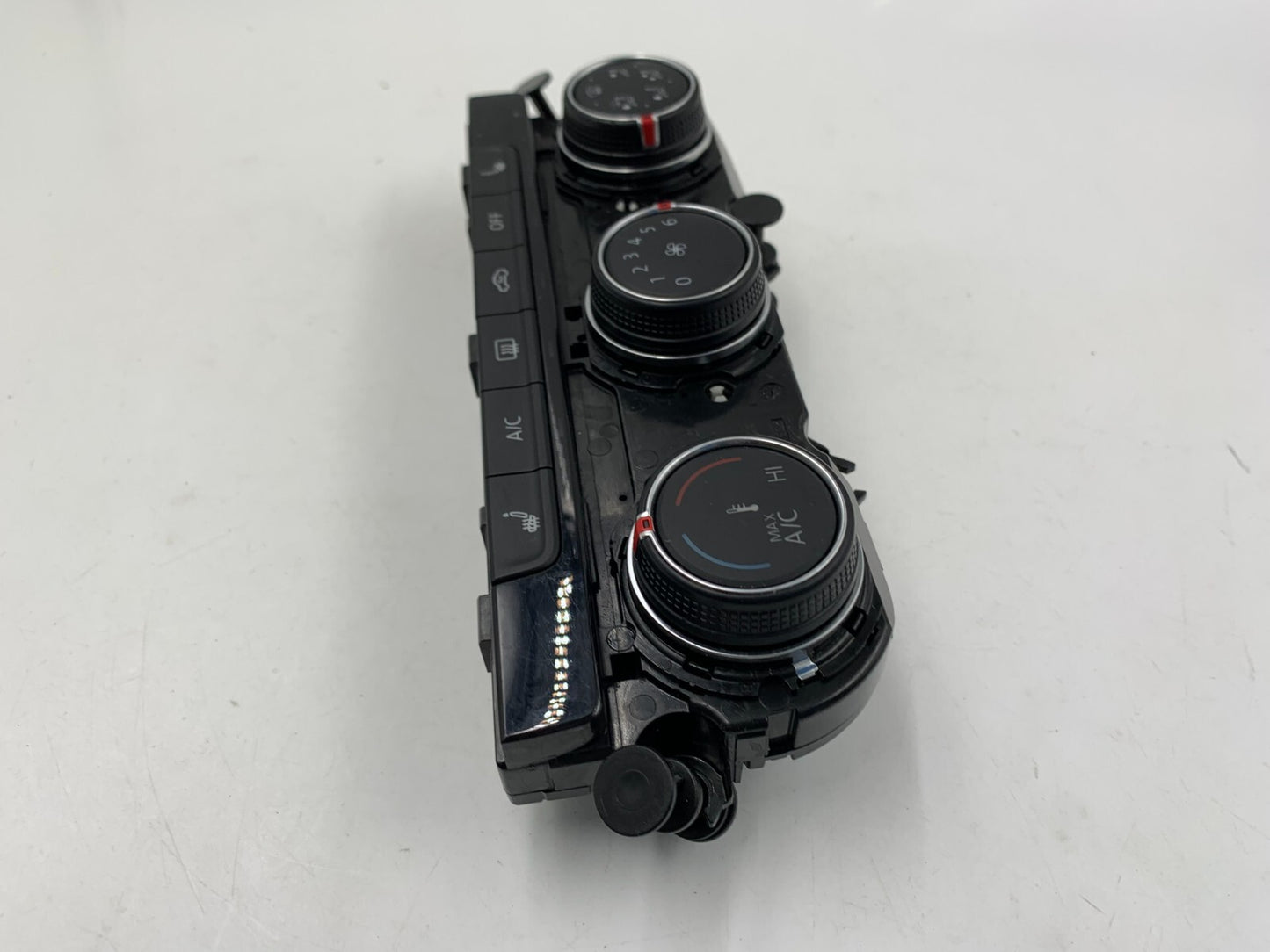 2017 Volkswagen Golf GTI AC Heater Climate Control Unit OEM C02B31041