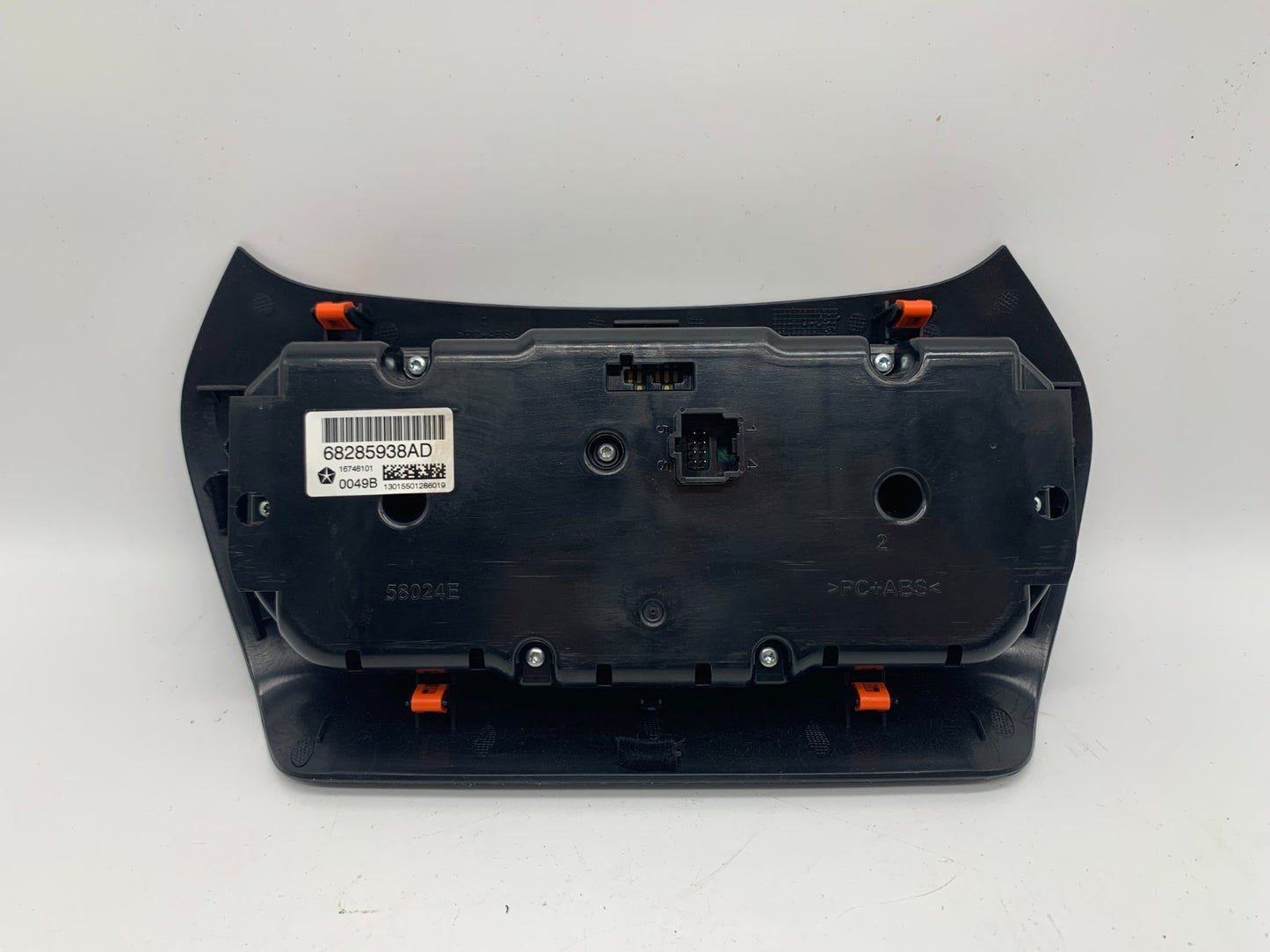 2019-2023 Jeep Cherokee Climate Control AC Heater Unit OEM 68285938AD