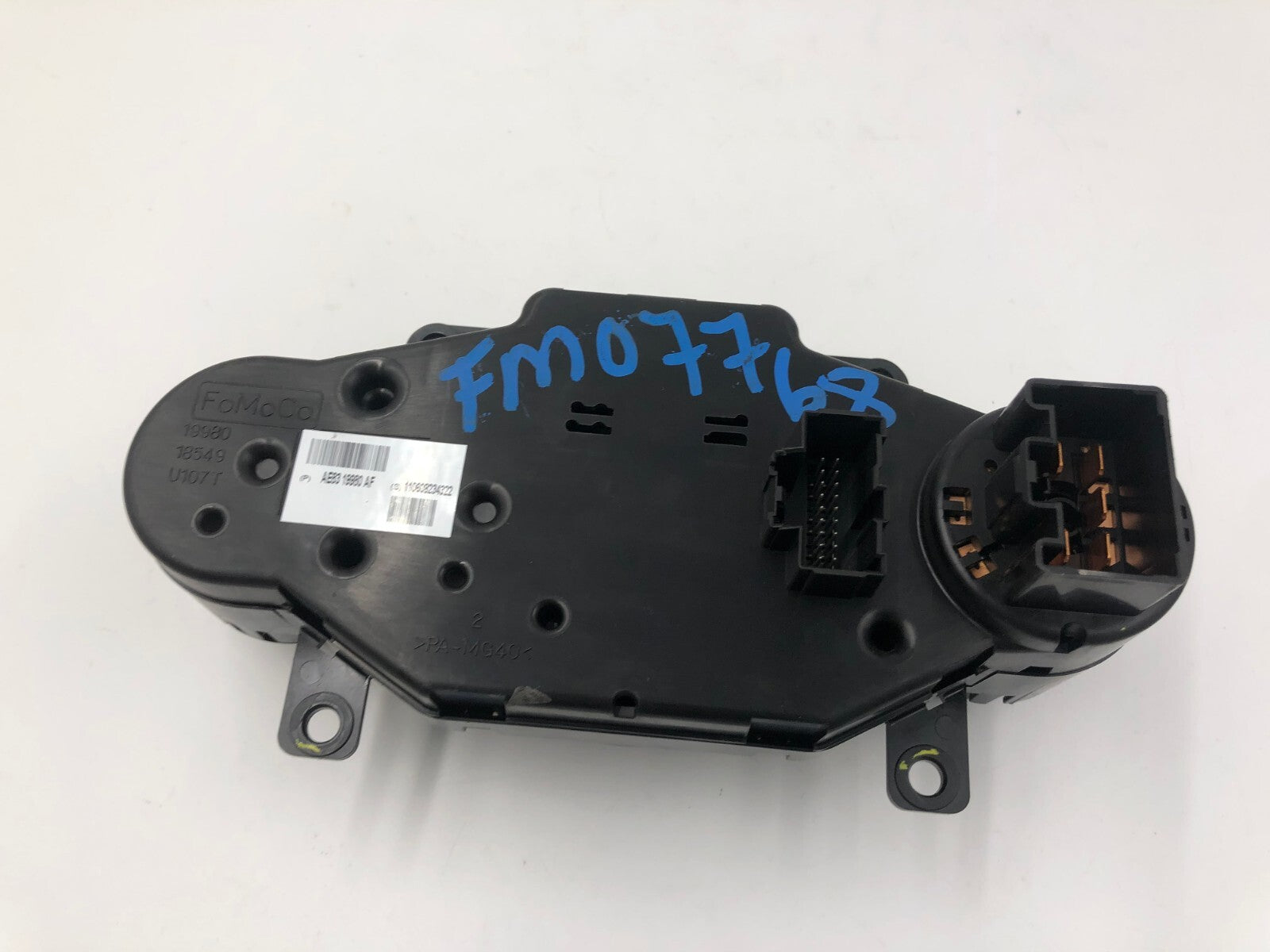 2011-2013 Ford Fiesta AC Heater Climate Control Unit OEM C04B06020