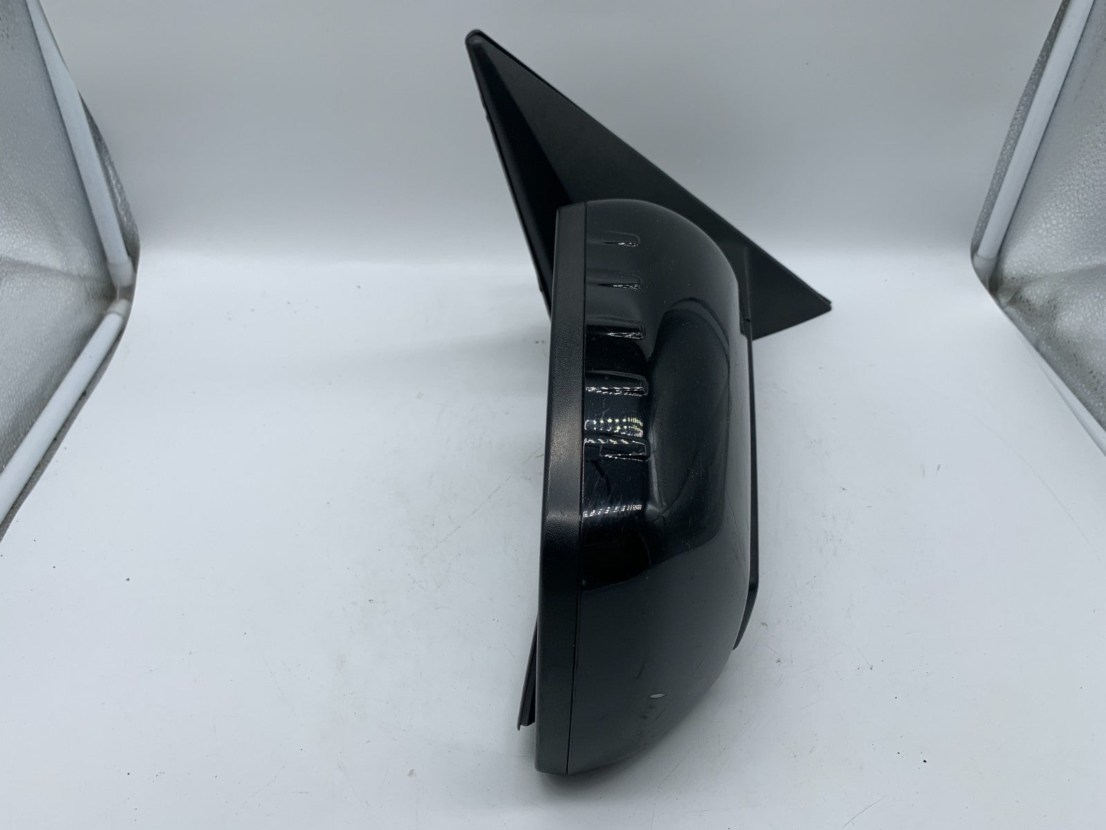 2010-2013 Kia Soul Passenger Side View Manual Door Mirror Black OEM C02B27070