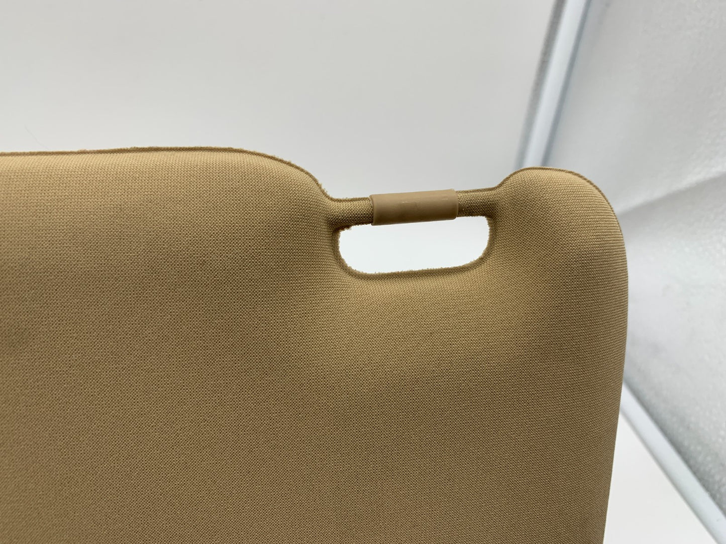 2004-2008 BMW 750i Passenger Sun Visor Illuminated Tan OEM D01B20035