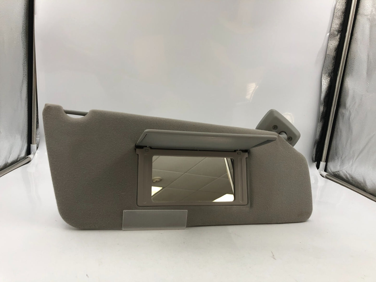2004-2008 Ford F-150 Passenger Sun Visor Gray OEM D03B48037