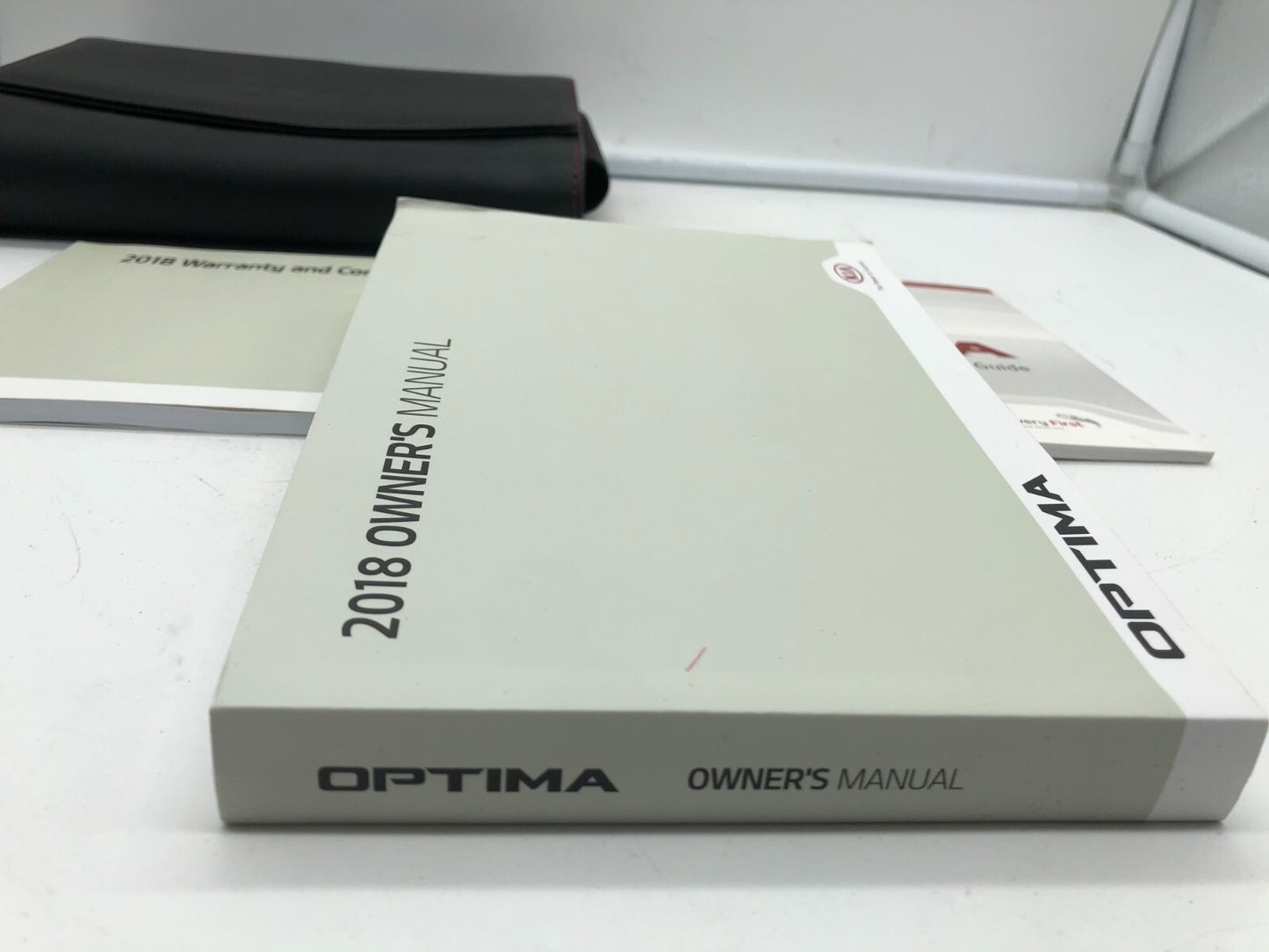 2018 Kia Optima Owners Manual Set with Case OEM E03B39068