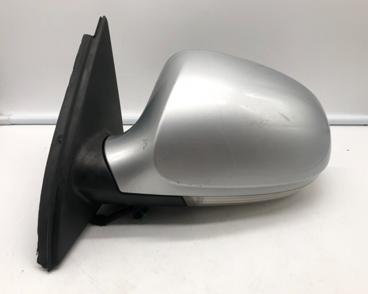 2006-2010 Volkswagen Passat Driver Side View Power Door Mirror Silver A02B05010