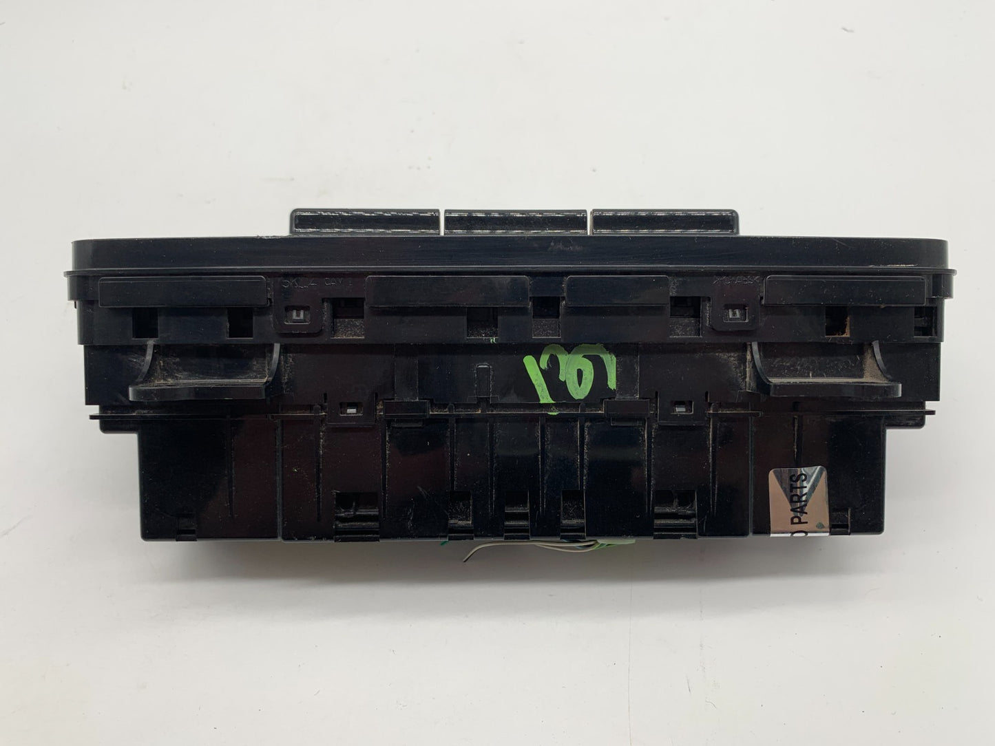 2017-2019 Toyota Corolla AC Heater Climate Control Unit OEM C03B23010