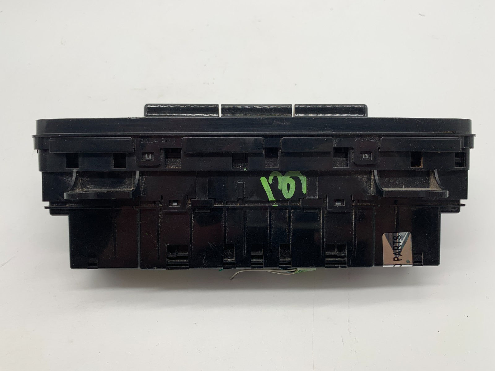 2017-2019 Toyota Corolla AC Heater Climate Control Unit OEM C03B23010