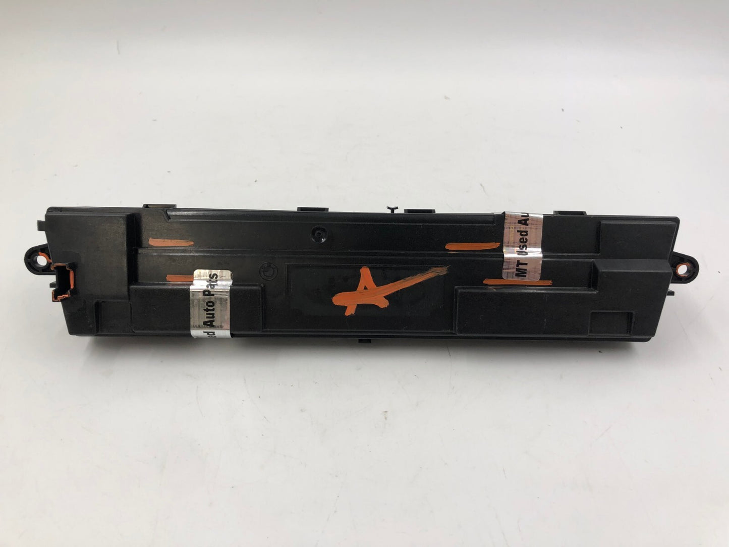 2012-2014 BMW 328i Sdn AC Heater Climate Control Unit OEM B03B15095