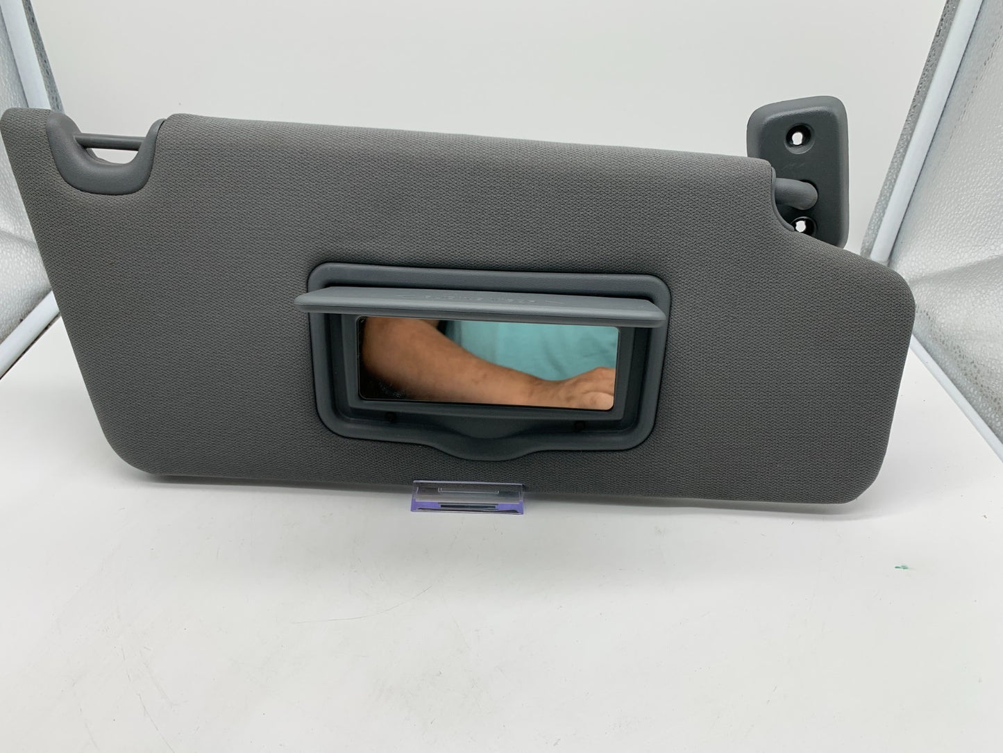 2011-2014 Ford F150 Passenger Sun Visor Sunvisor Gray OEM C03B32005