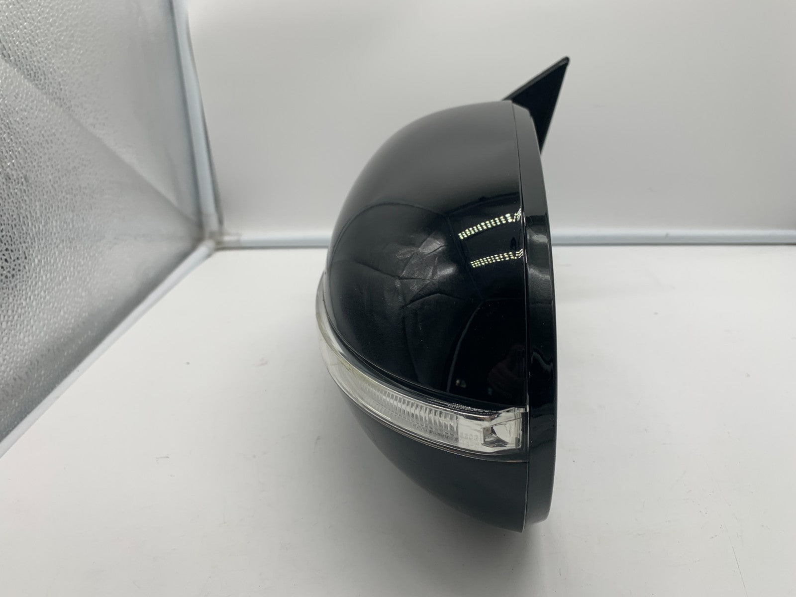 2016-2020 Kia Sorento Driver Side View Power Door Mirror Black OEM B02B39020