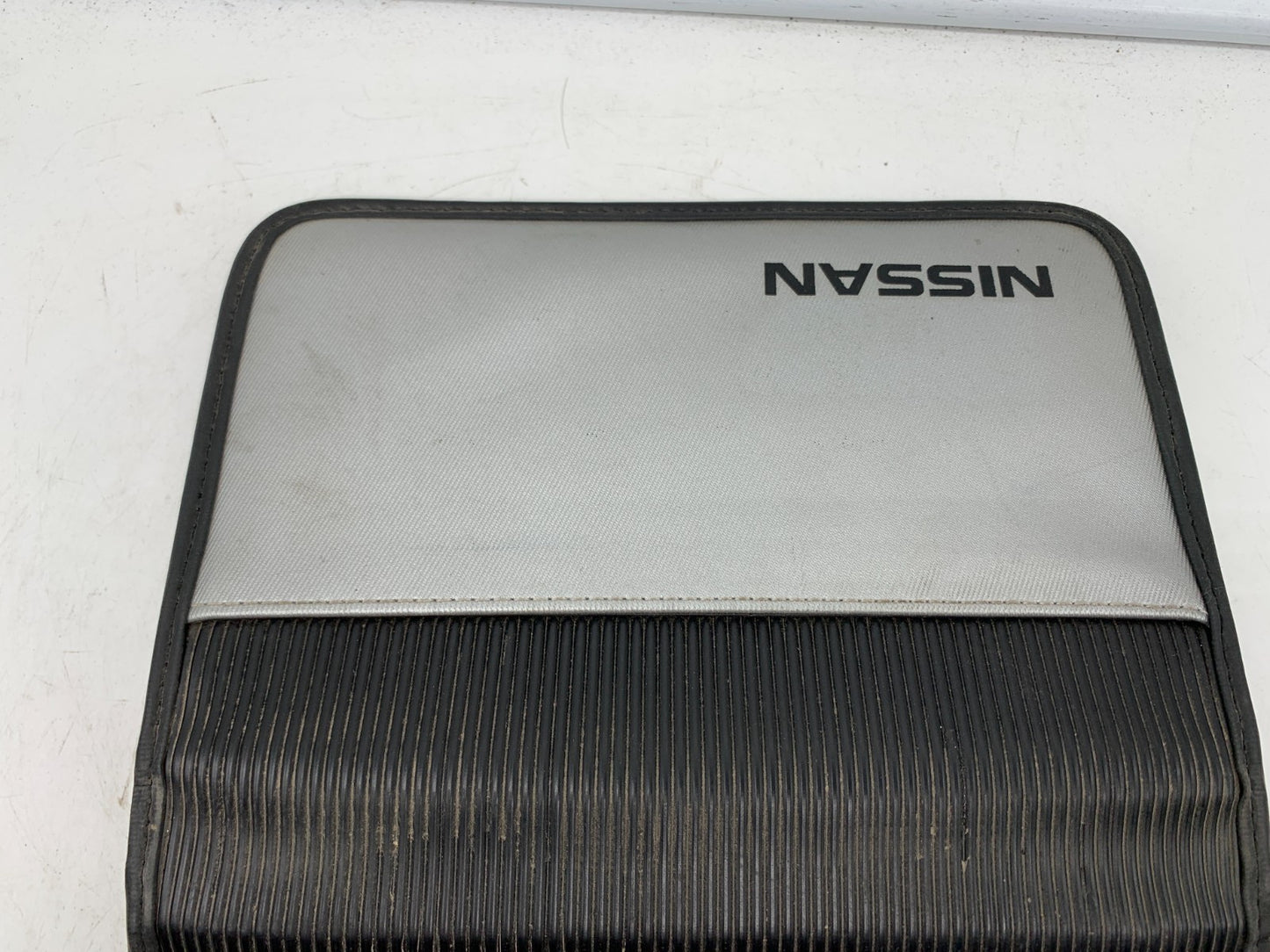 2005 Nissan Owners Manual Case Only OEM A03B14053