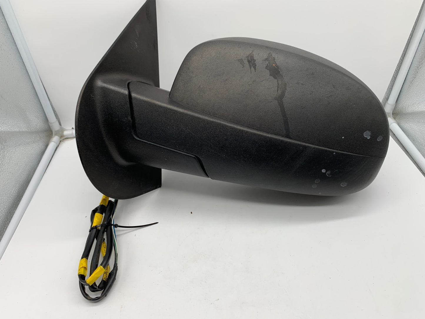 2007-2014 Chevrolet Silverado 1500 Driver Power Door Mirror Black OEM