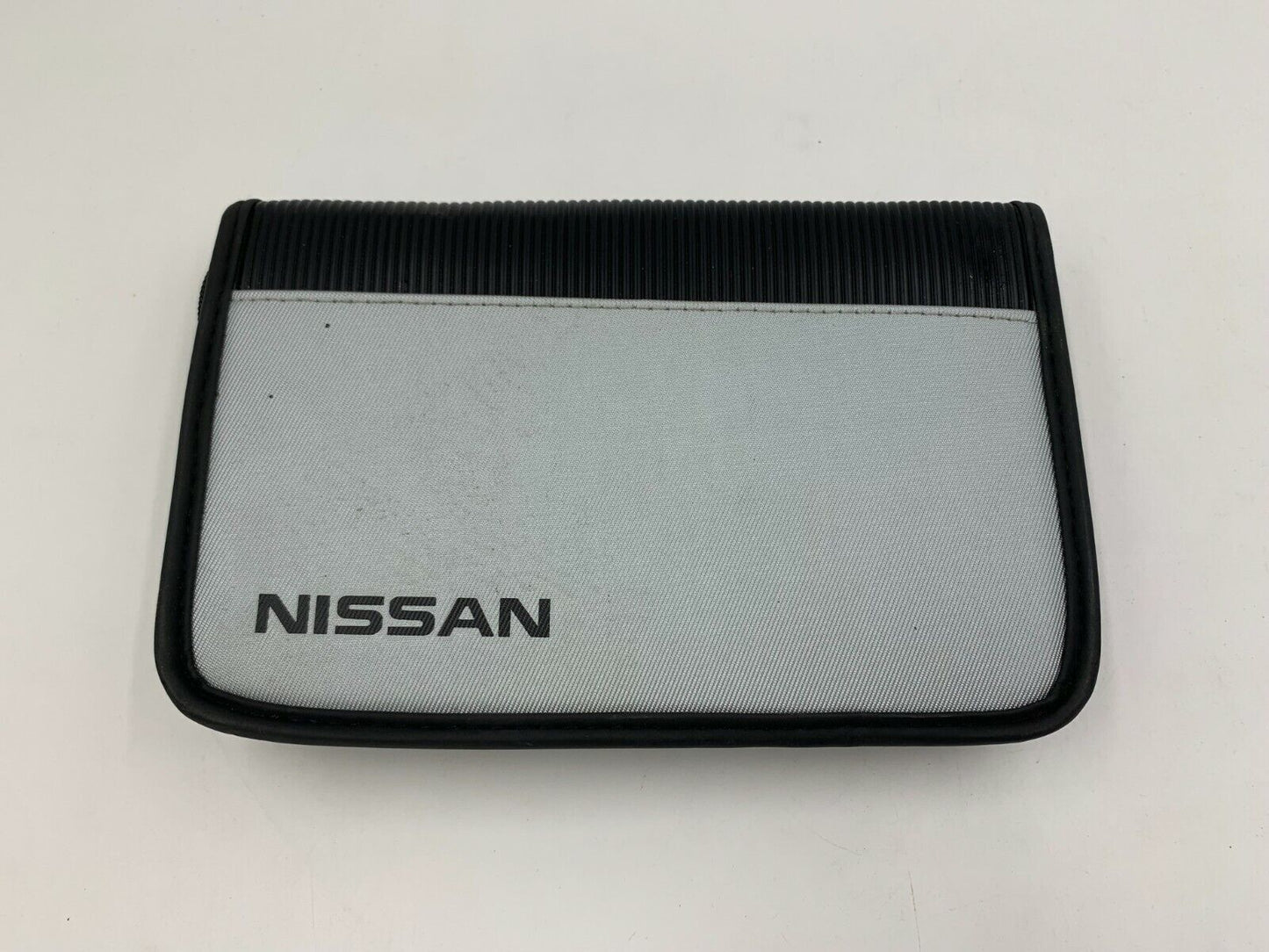 2008 Nissan Rogue Owners Manual Set with Case OEM B04B11039