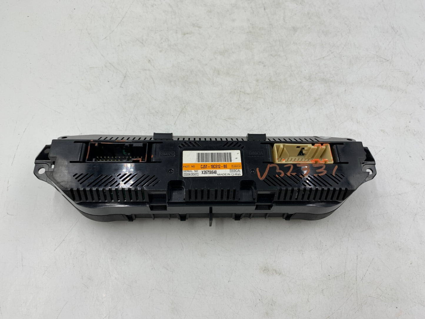 2015-2016 Ford Escape AC Heater Climate Control Unit OEM B03B55034