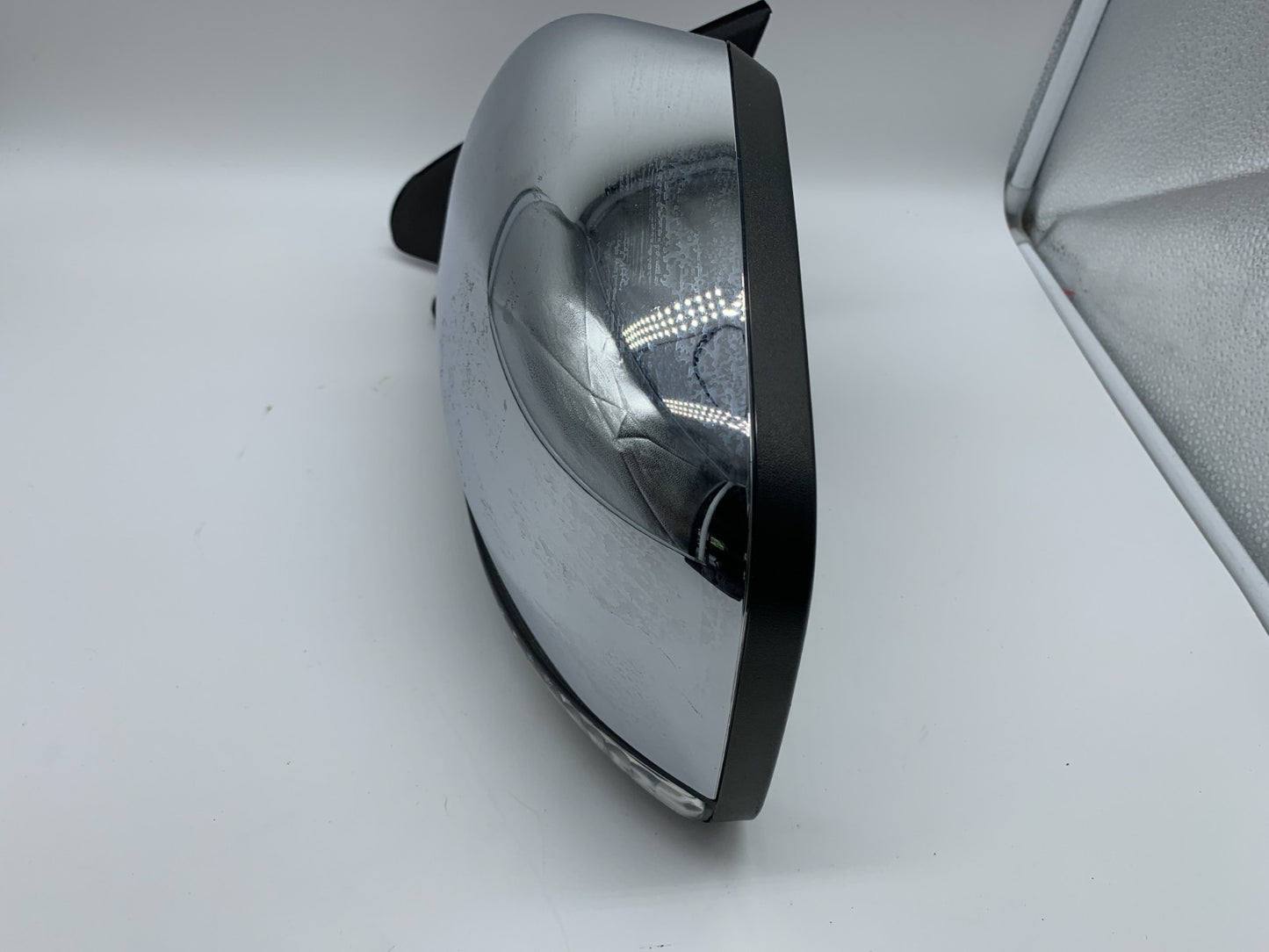 2011-2018 Jeep Grand Cherokee Driver Side Power Mirror Chrome BSA OEM C04B52005