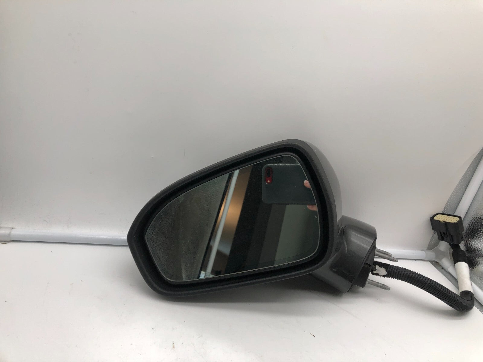 2019-2020 Ford Fusion Driver Side View Power Door Mirror Gray BSA OEM C01B03014