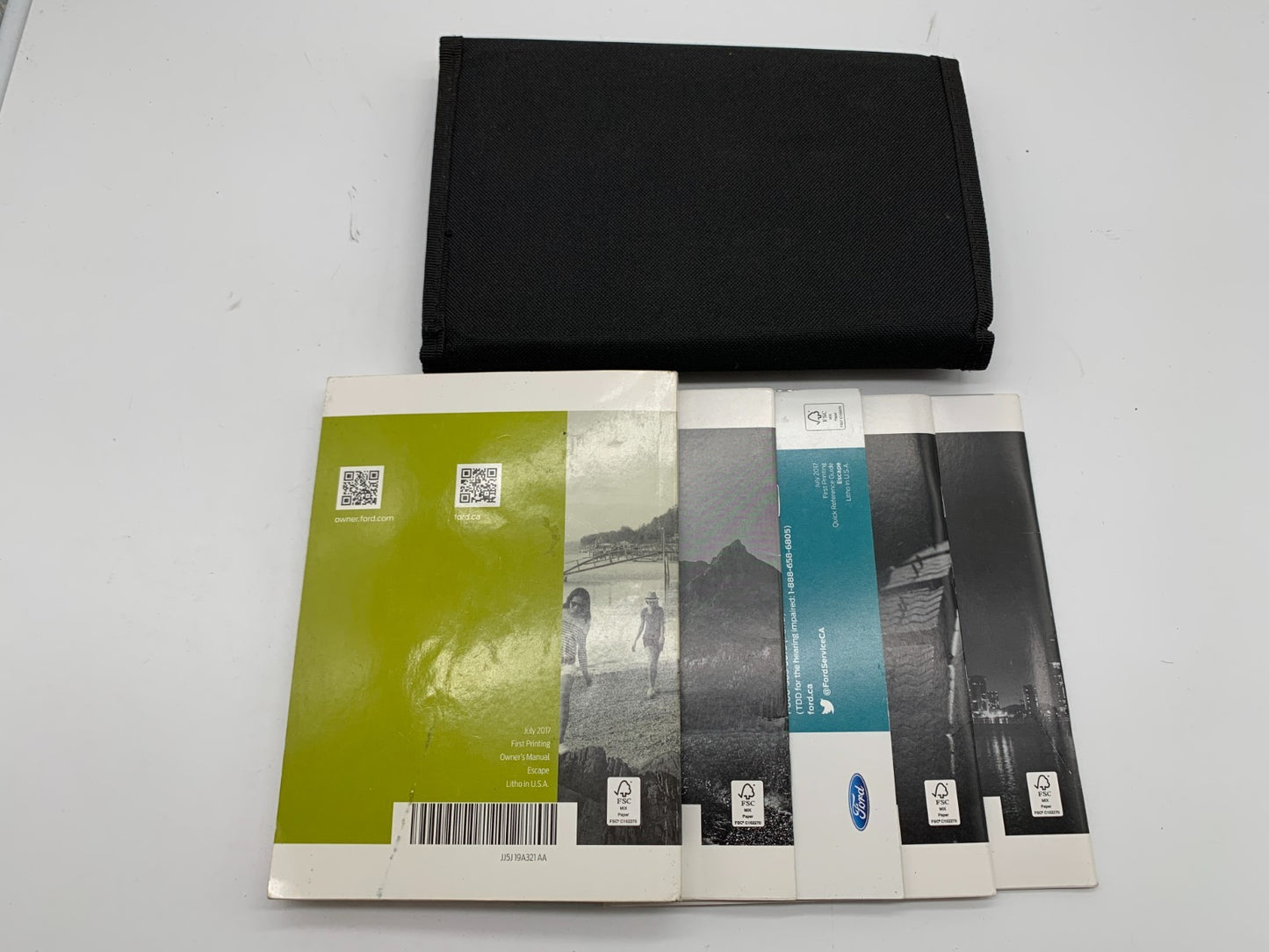 2018 Ford Escape Owners Manual Set with Case OEM C03B62014