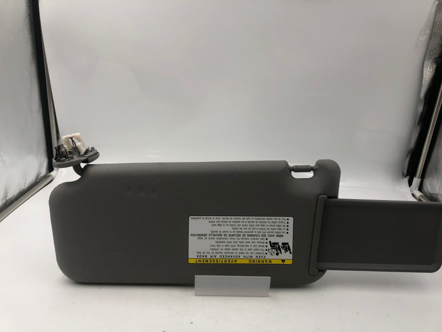2006-2009 Toyota Rav4 Passenger Sun Visor Gray Illuminated OEM A04B28036