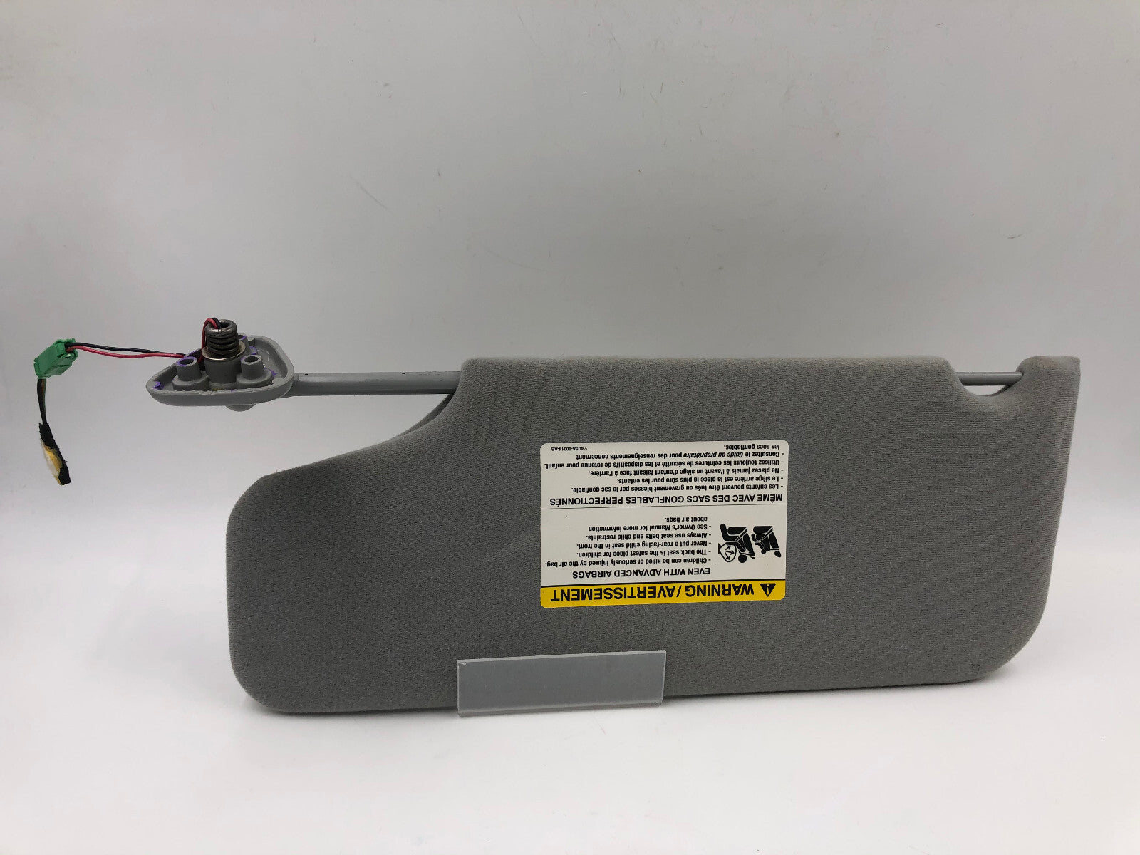 2005-2007 Ford Freestyle Passenger Sun Visor Gray Illuminated OEM D04B28003