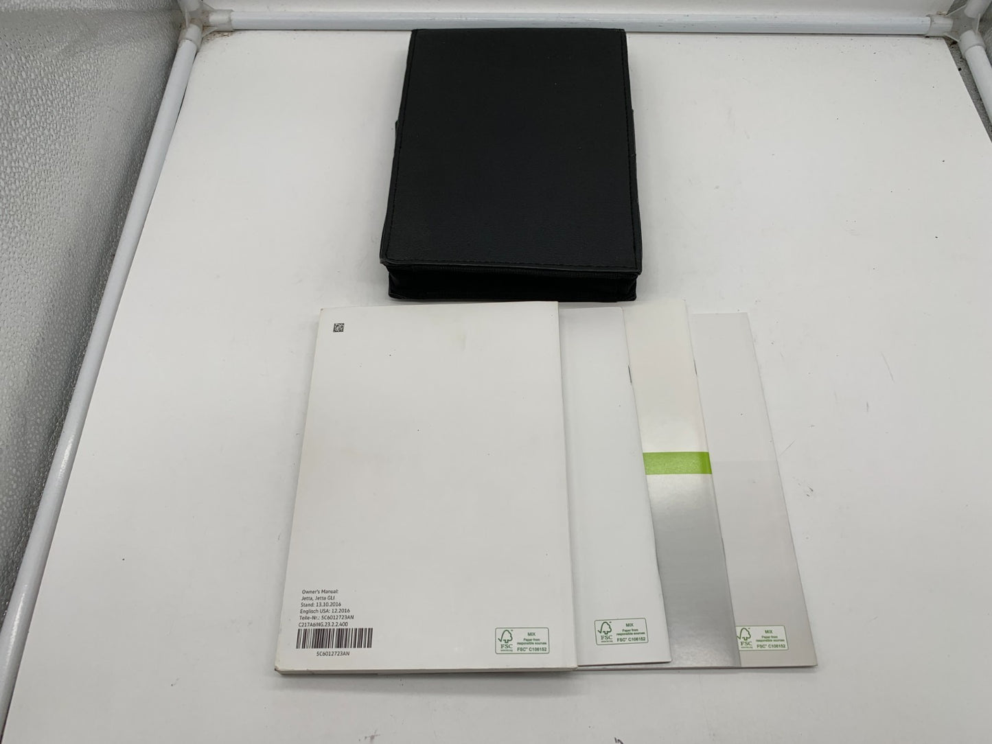 2017 Volkswagen Jetta GLI Owners Manual Set with Case OEM E04B07069