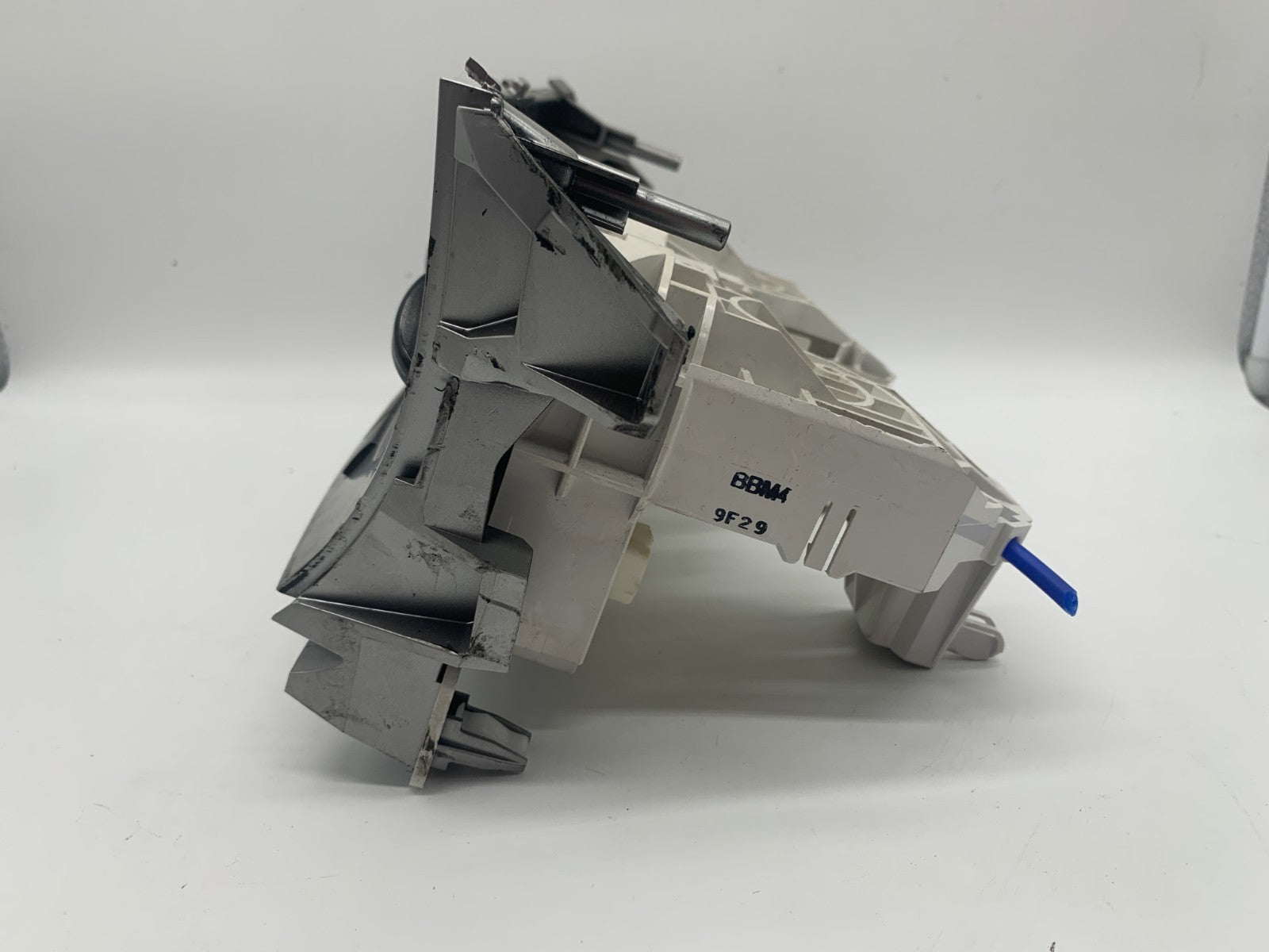 2010-2011 Mazda 3 Climate Control Manual AC Heater Unit OEM