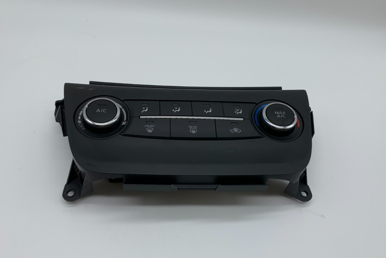 2015-2017 Nissan Sentra AC Heater Climate Control Unit OEM C03B54015