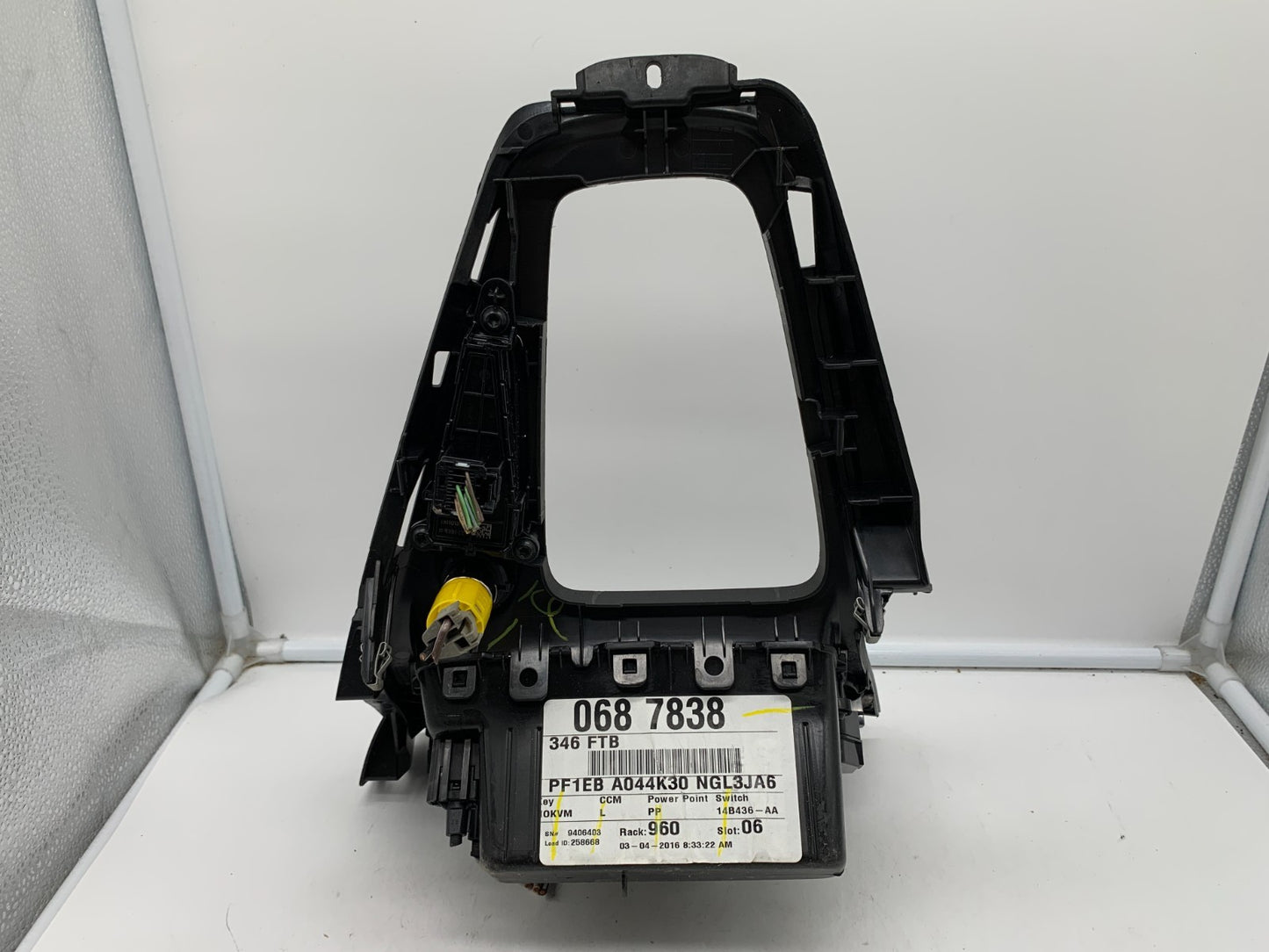 2015-2018 Ford Focus Climate Control AC HeaterPanel with Bezel OEM F1ET-19980-LG