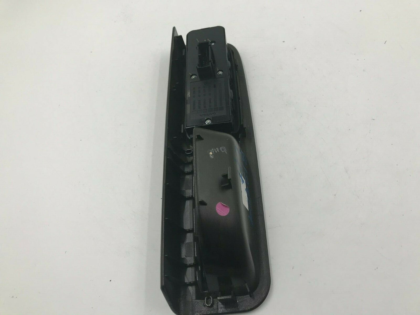 2004-2006 Volvo 40 Series Master Power Window Switch OEM D02B36013