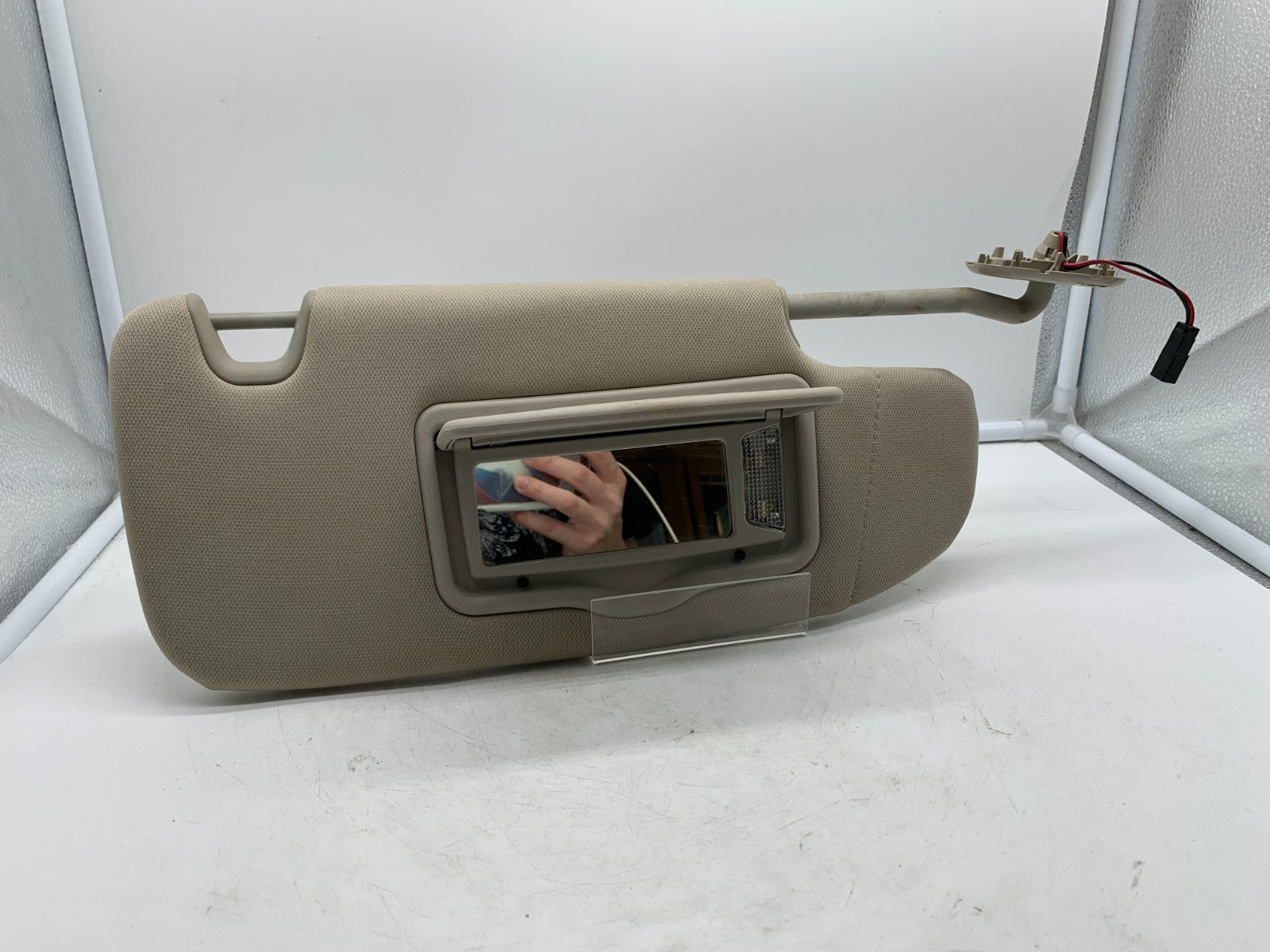2007-2009 Lincoln MKZ Passenger Sun Visor Beige Illuminated A03B40001