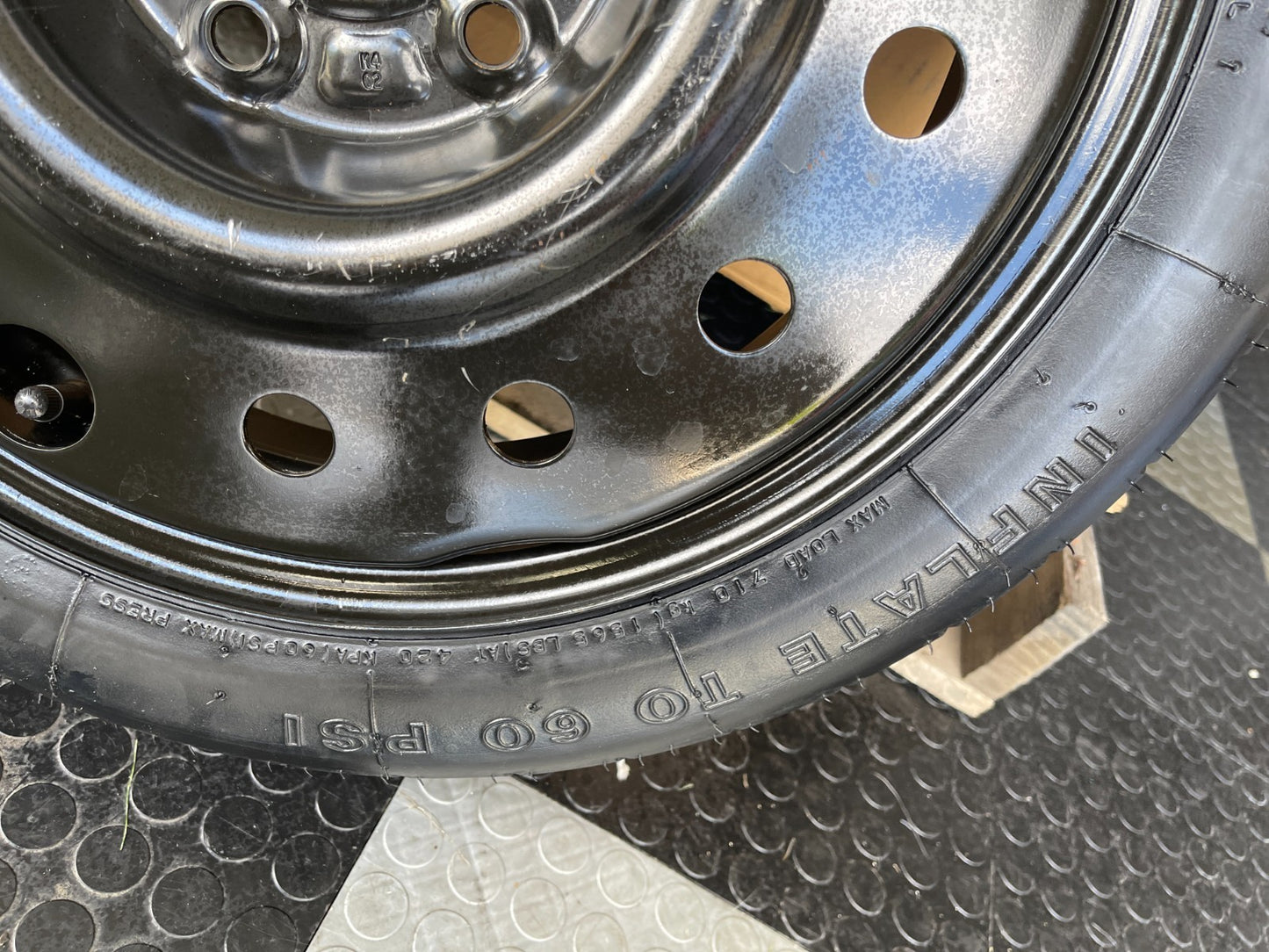 2000-2005 Cadillac Deville Spare Tire 16" Compact with Jack T125/70R16