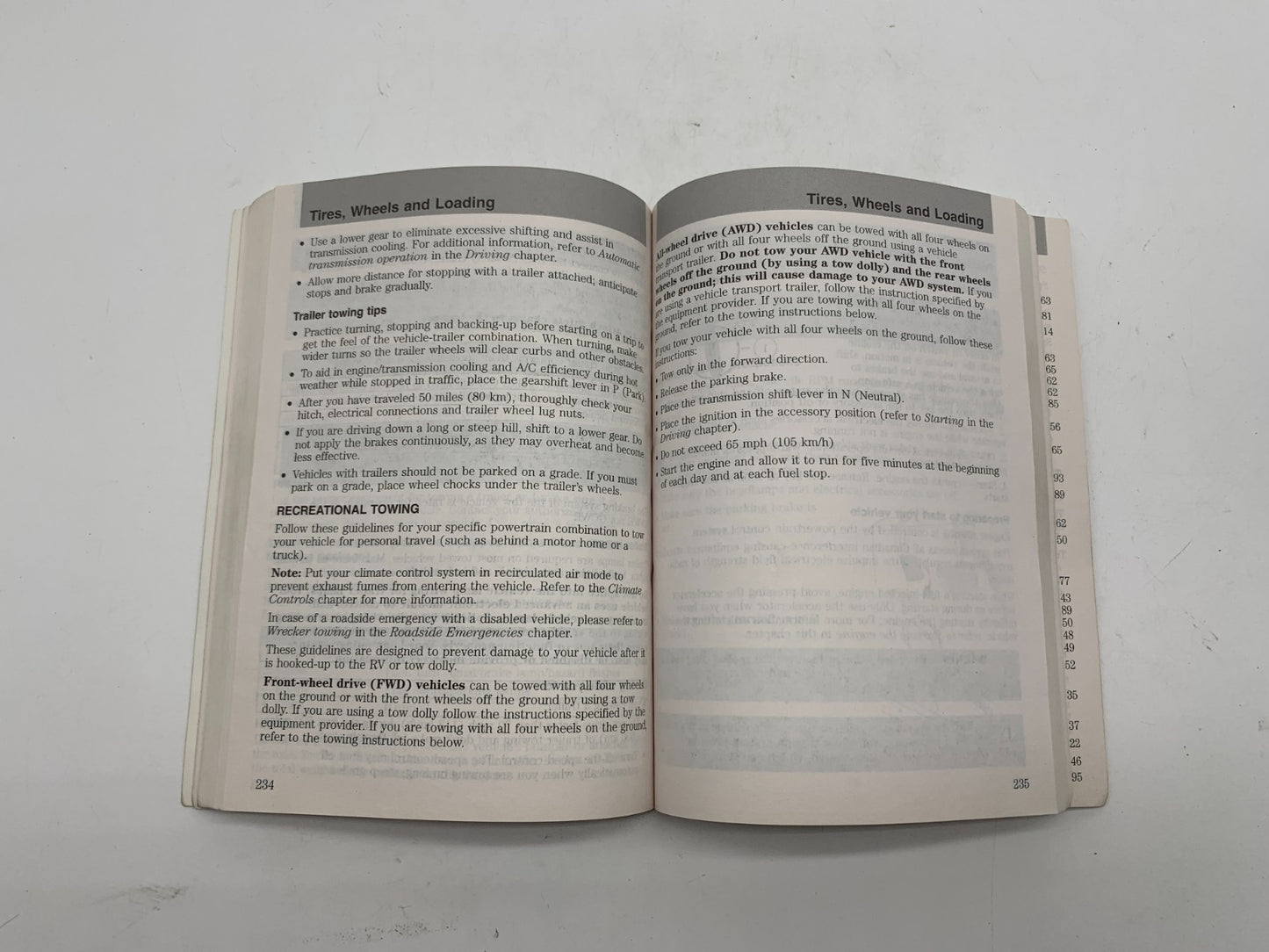 2011 Ford Edge Owners Manual Set with Case OEM B04B24003