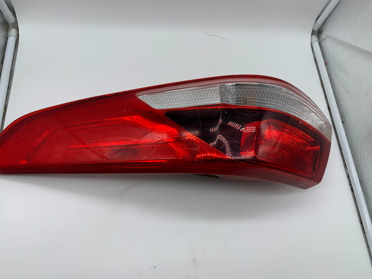 2014-2016 Kia Optima Passenger Tail Light Taillight OEM B02B01001
