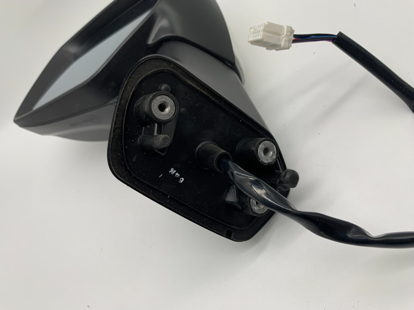 2014-2016 Subaru Forester Driver Side Power Door Mirror White OEM C02B05022