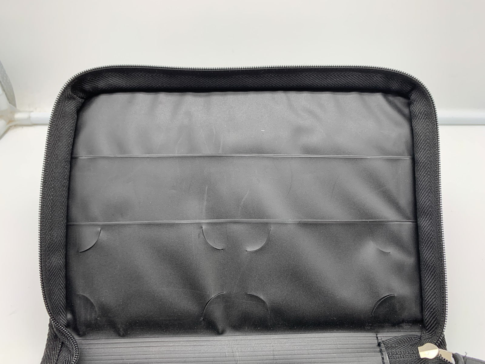 2009 Mazda CX-7 CX7 Owners Manual Set with Case OEM C02B23066