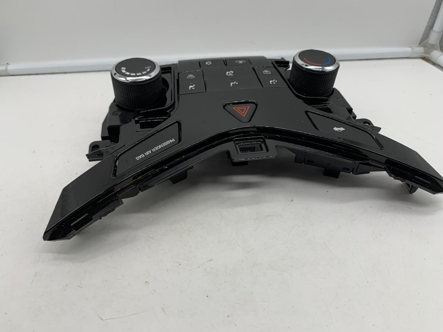 2012-2016 Chevrolet Cruze AC Heater Climate Control Unit OEM C02B21022