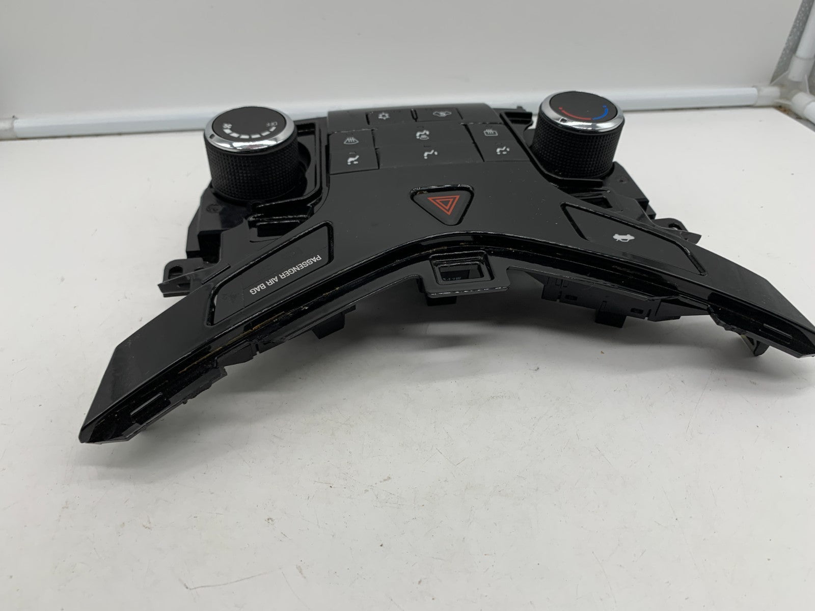 2012-2016 Chevrolet Cruze AC Heater Climate Control Unit OEM C02B21022