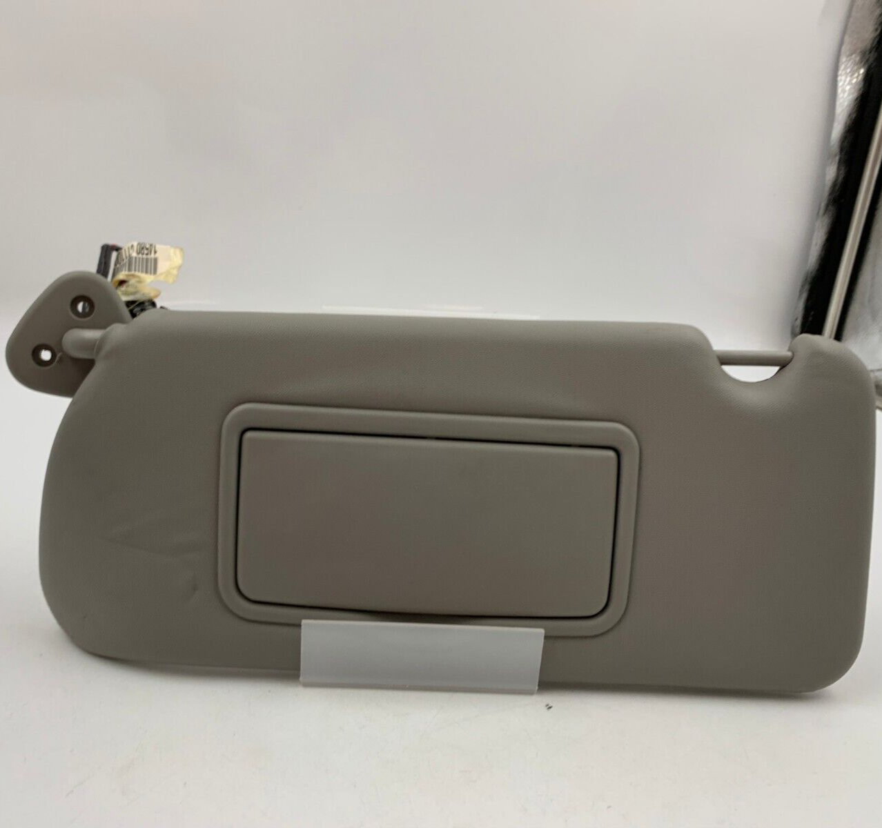 2003-2007 Cadillac CTS Driver Sun Visor Gray Illuminated OEM D02B70011