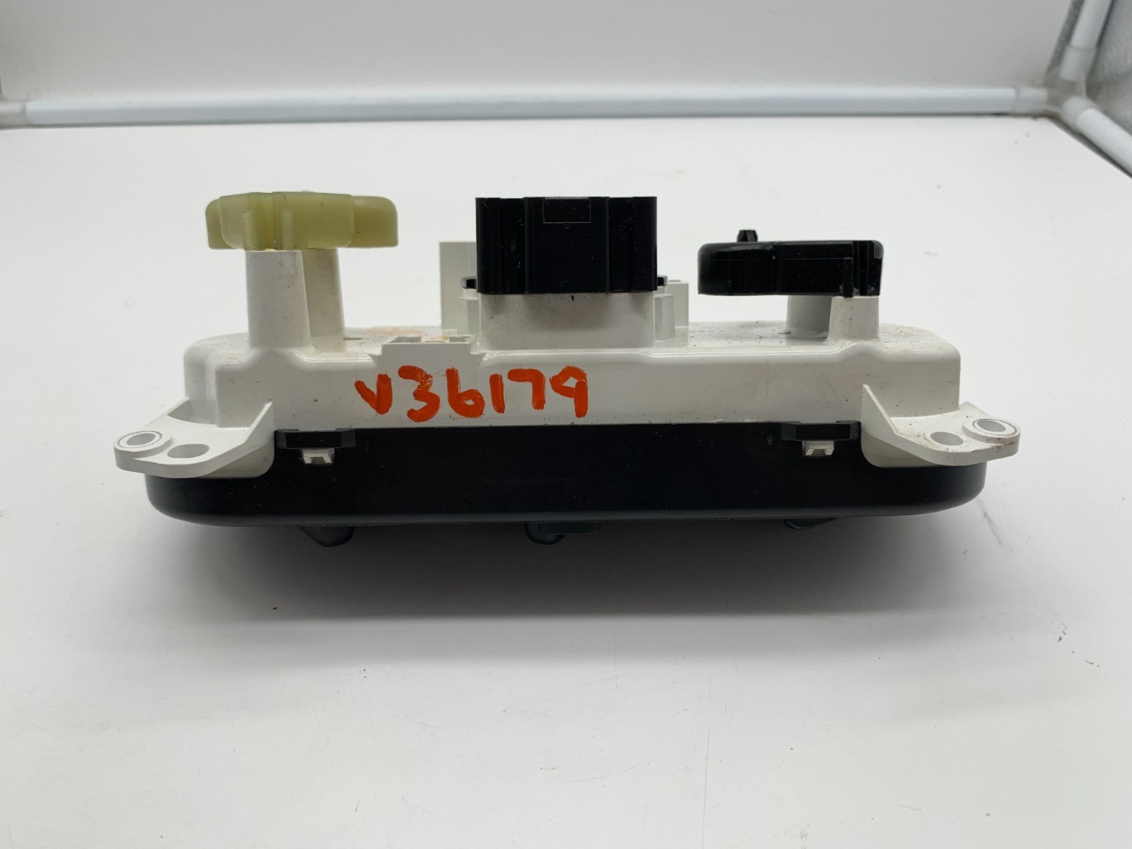 2018-2022 Hyundai Accent AC Heater Climate Control Unit OEM C03B26037