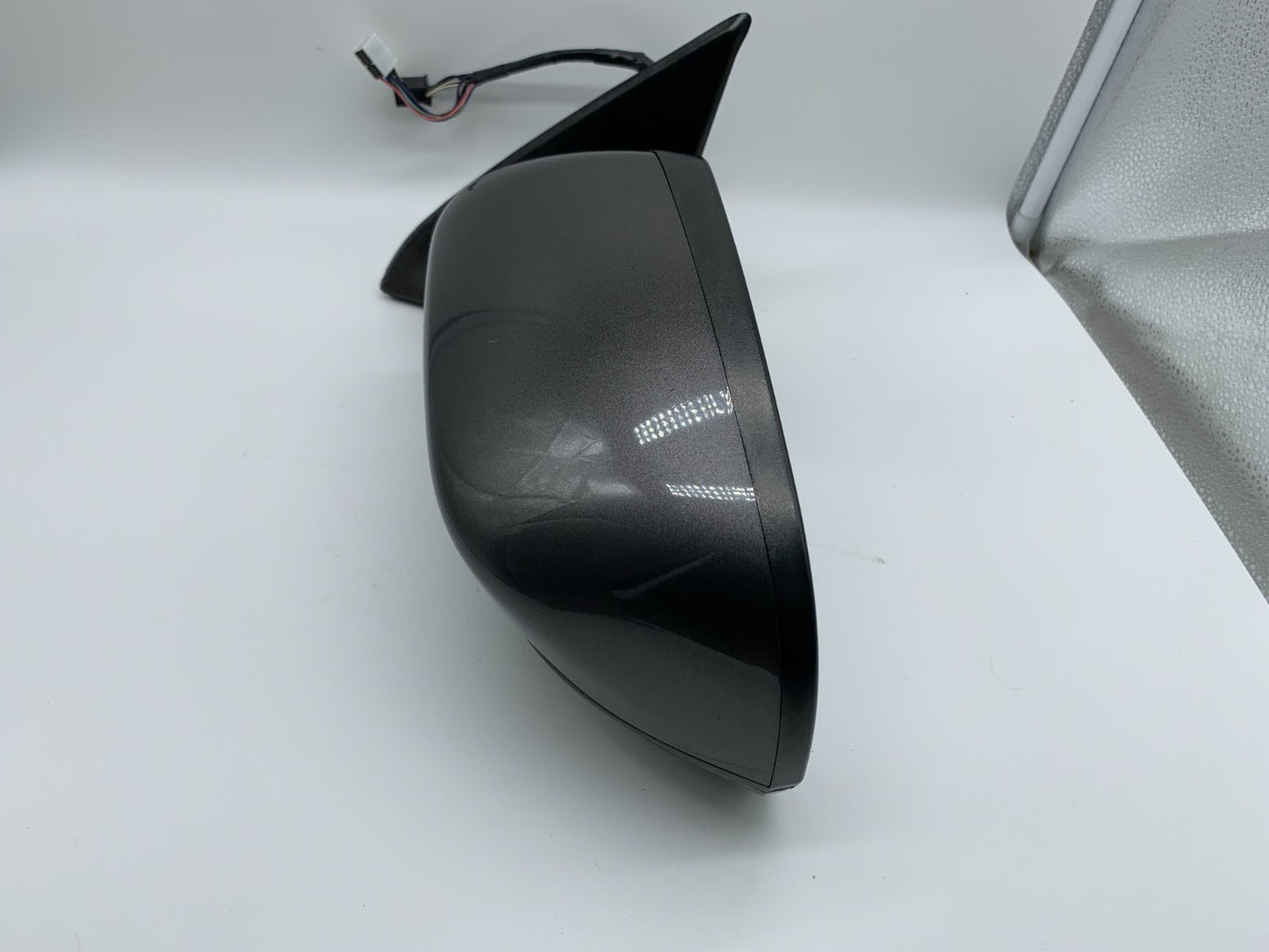 2014-2021 Jeep Cherokee Driver Side View Power Door Mirror Gray BSA C03B57007
