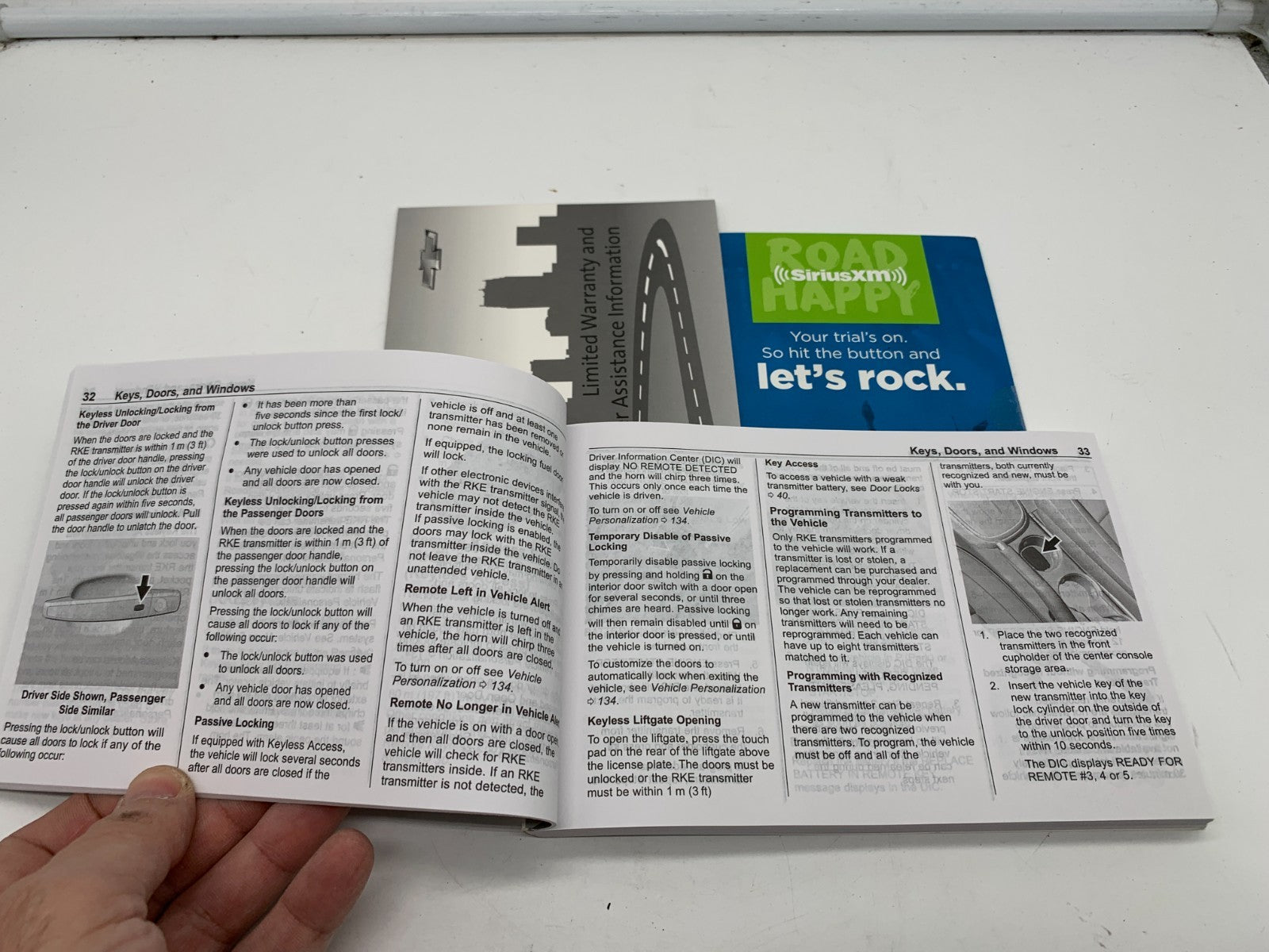 2019 Chevrolet Trax Owners Manual Set OEM A02B44043