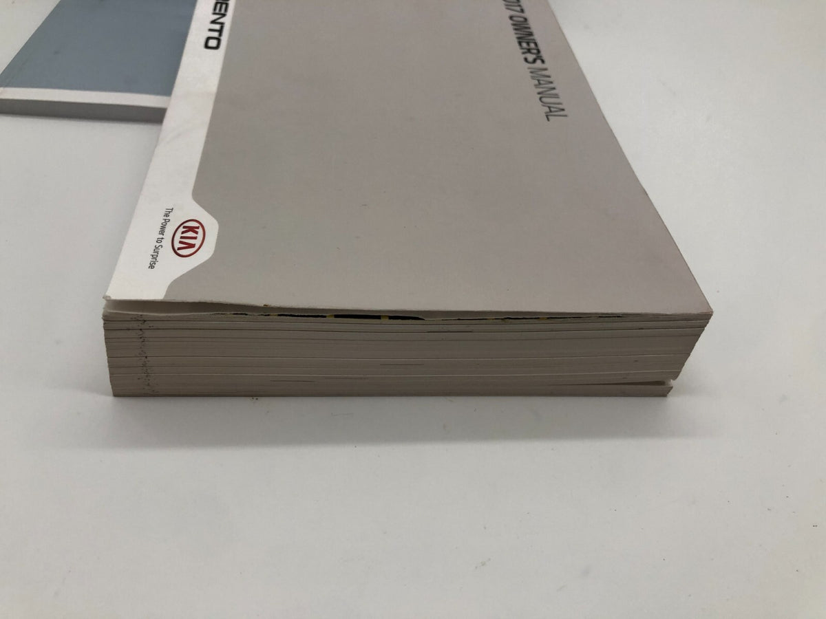 2018 Kia Sorento Owners Manual Set with Case OEM