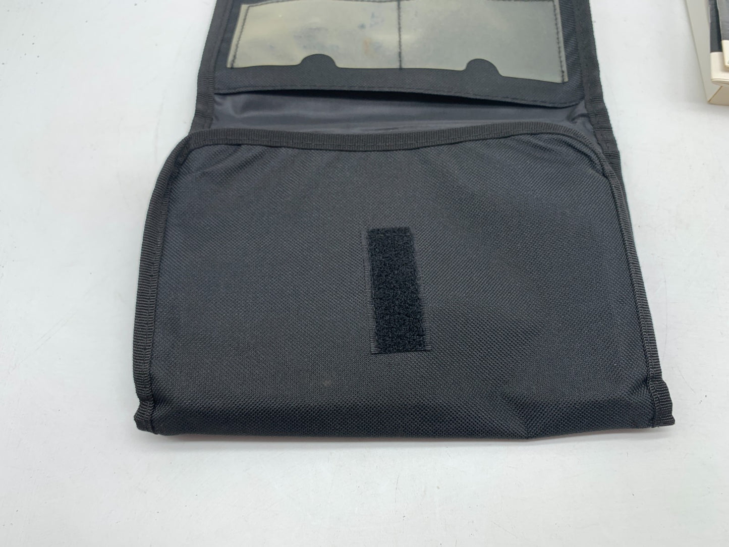 2017 Ford Focus Owners Manual Set with Case OEM D03B16012
