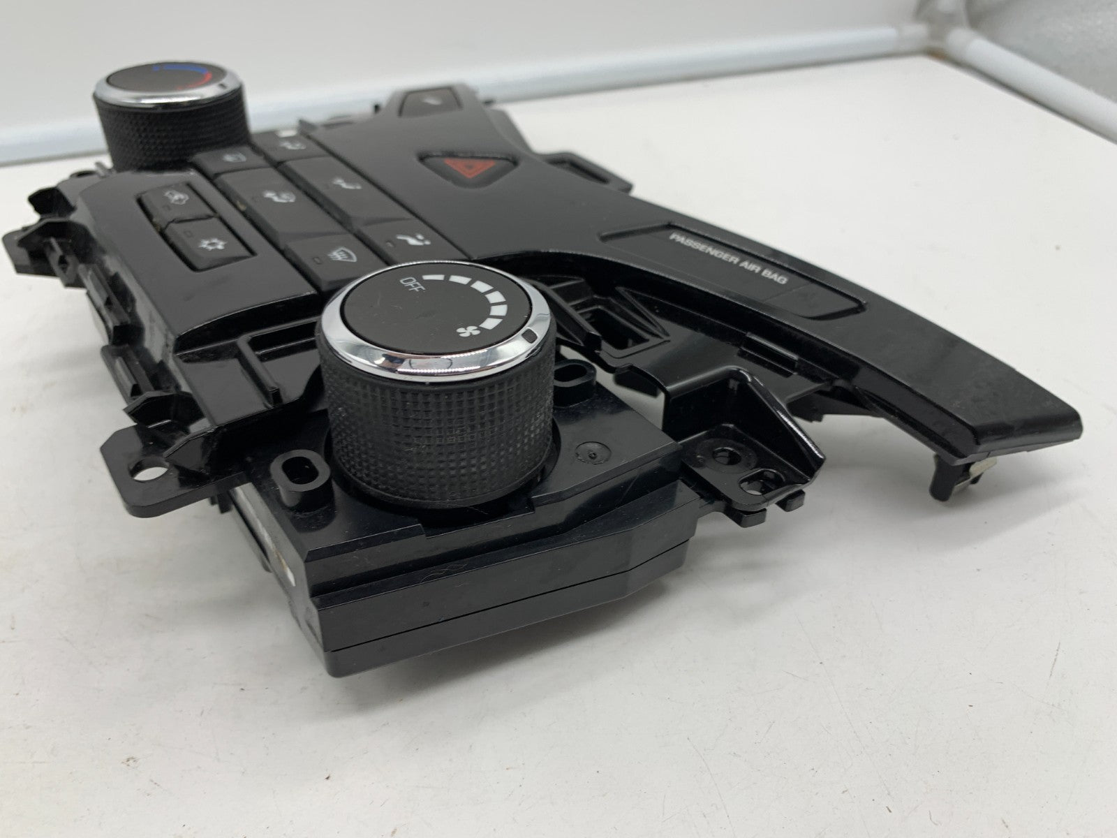 2012-2016 Chevrolet Cruze AC Heater Climate Control Unit OEM C02B21022
