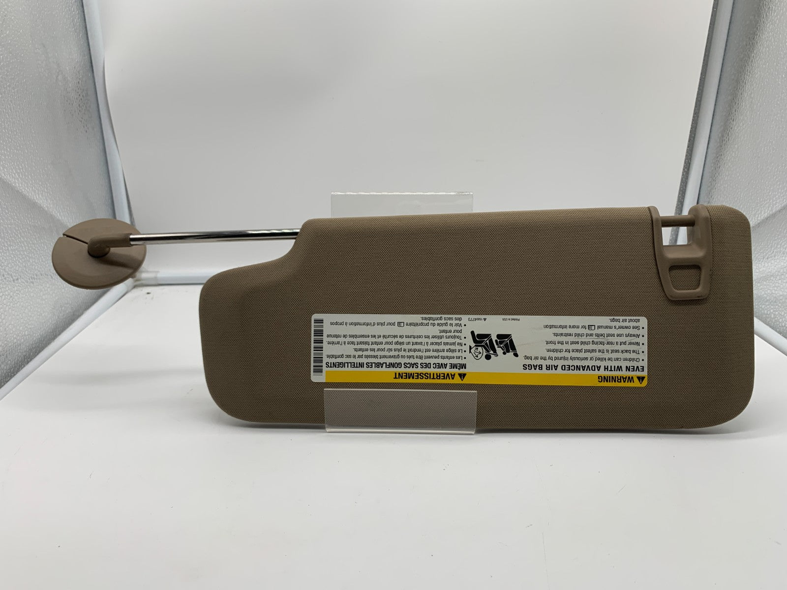 2004-2012 Chevrolet Malibu Passenger Sun Visor Brown OEM C01B39004