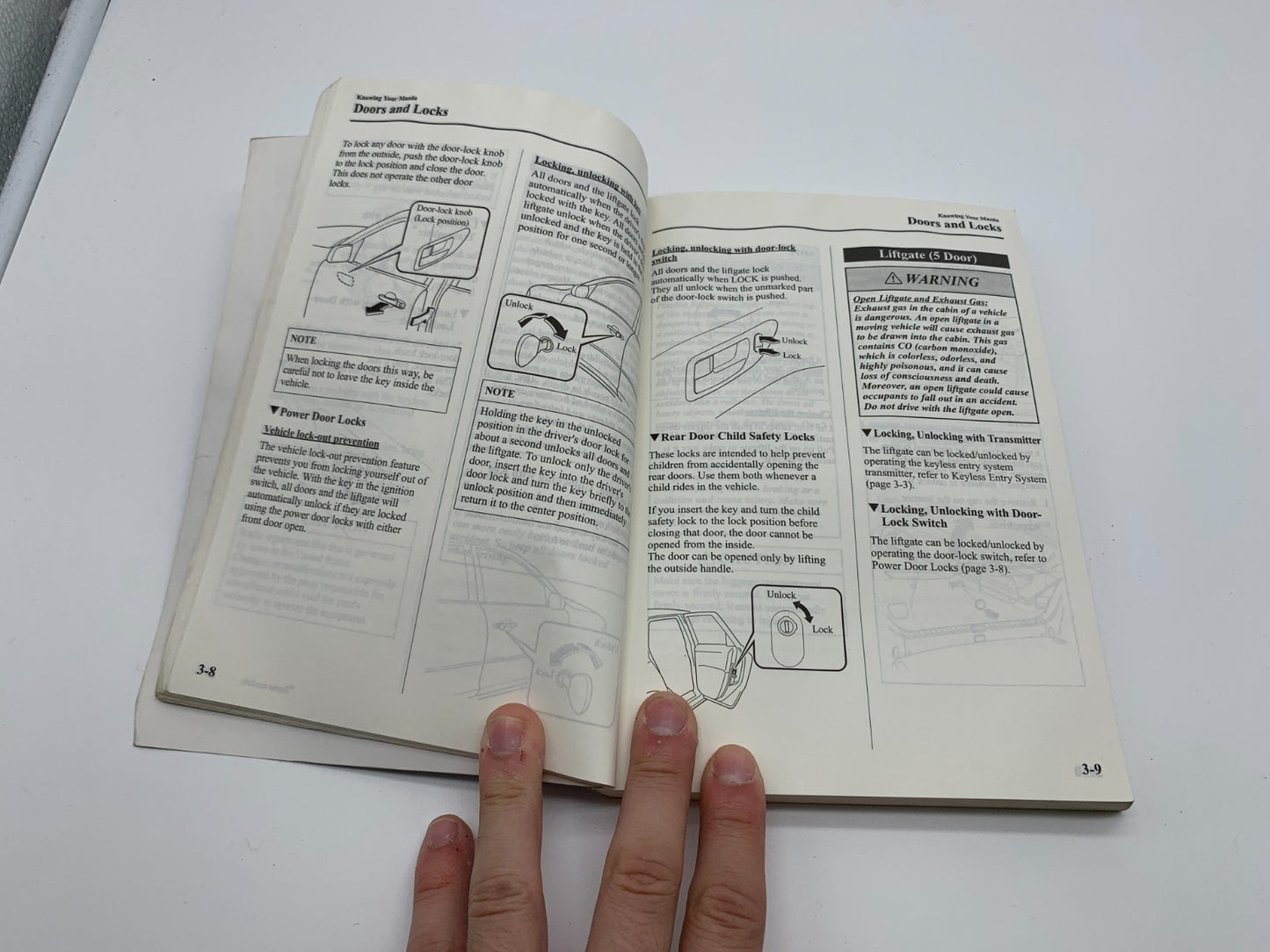 2006 Mazda 3 Owners Manual OEM B03B51005