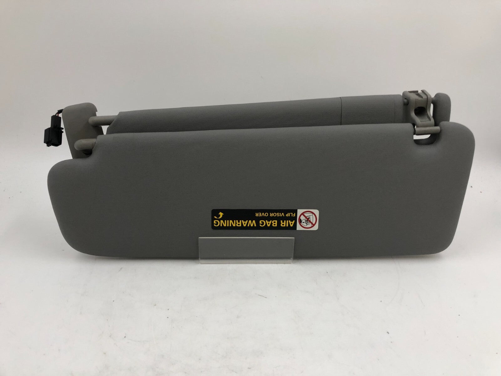 2004-2010 Volkswagen Touareg Passenger Sun Visor Gray Illuminated OEM B02B34023